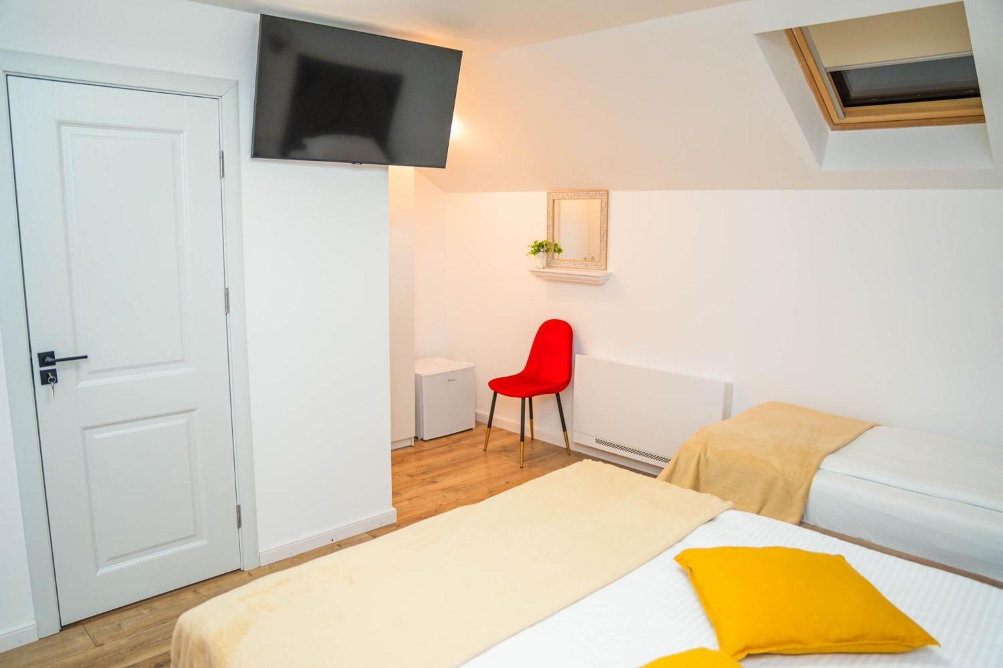Pensión Casa Alis 3*